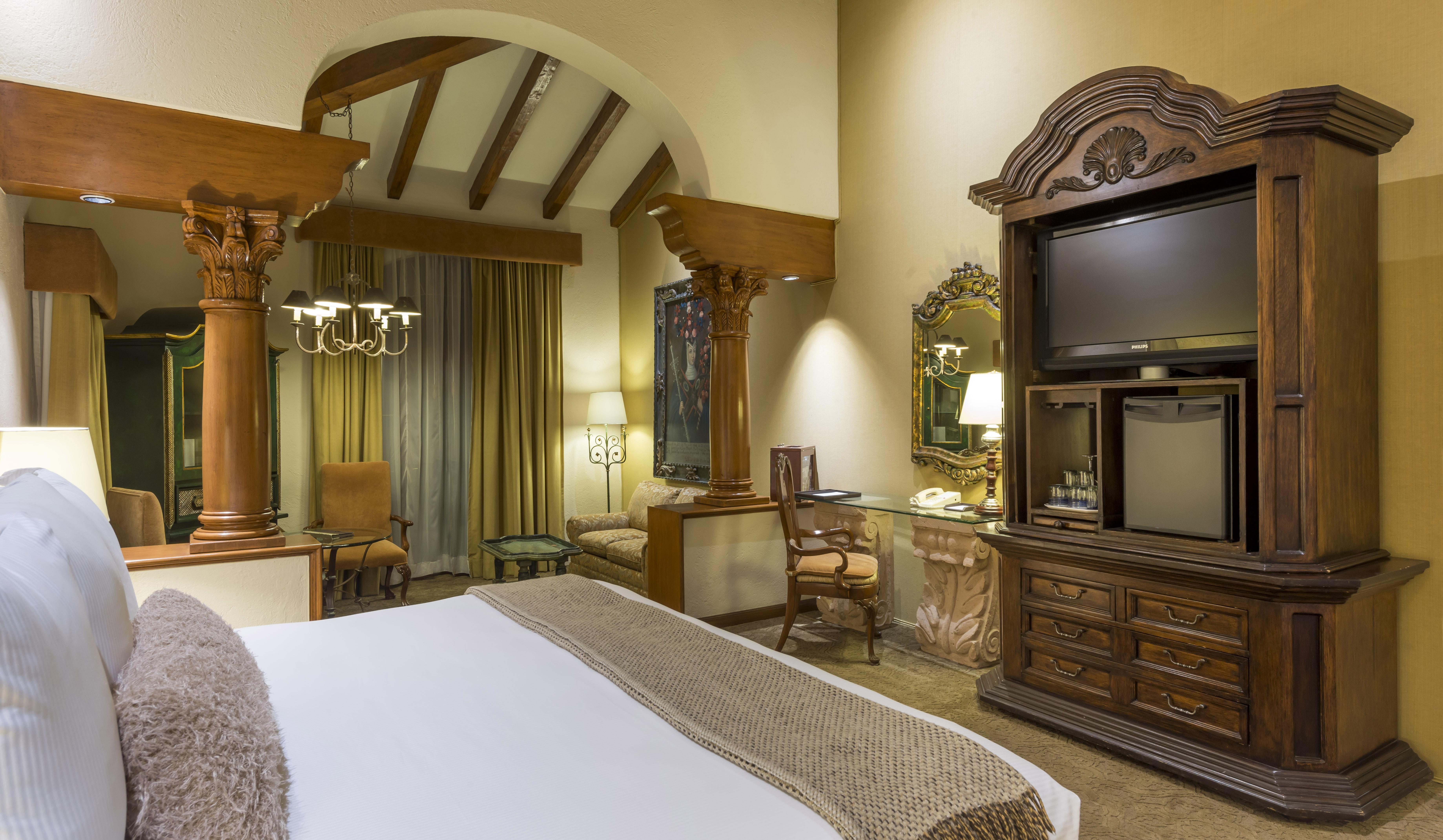 Hotel Quinta Real Guadalajara Extérieur photo