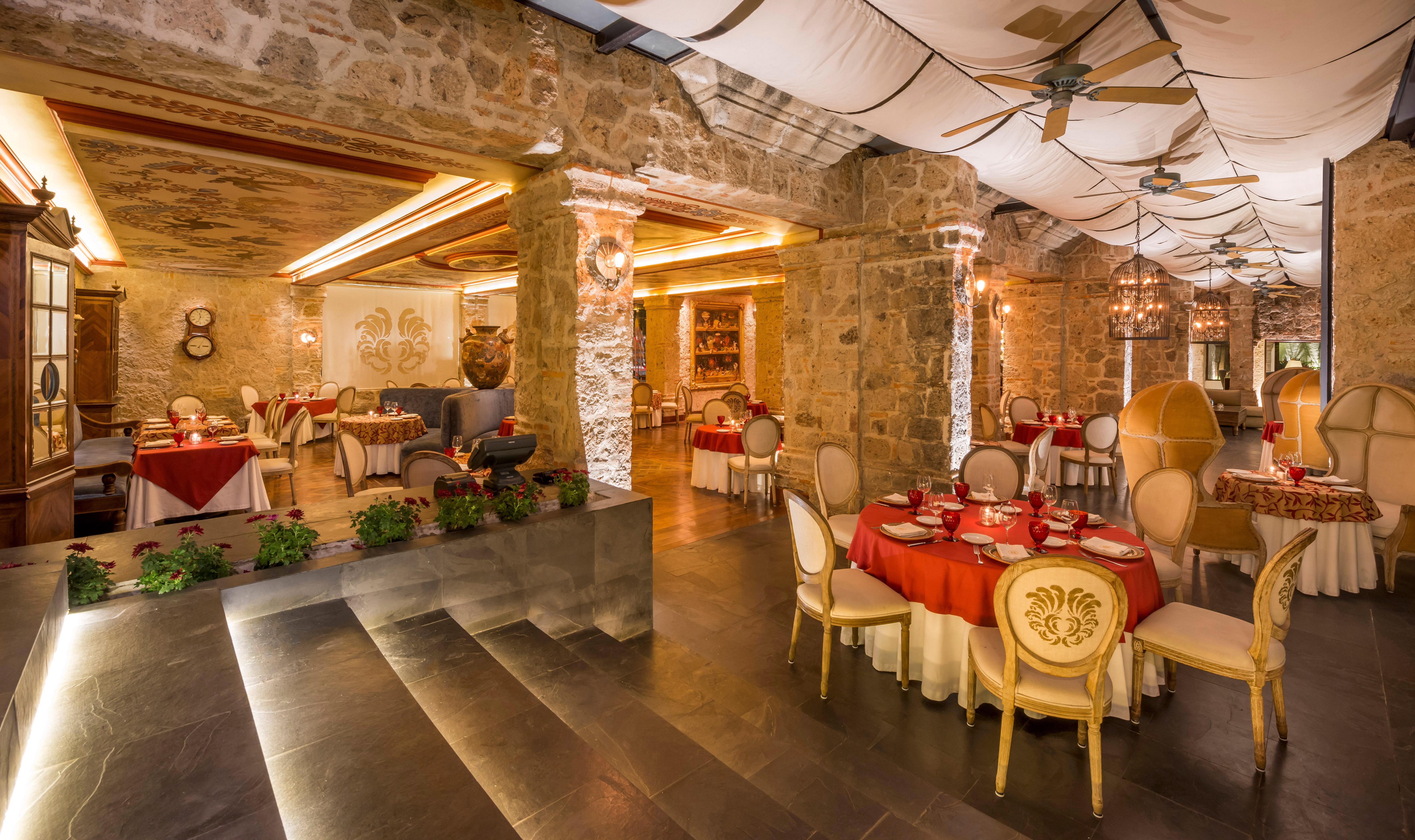 Hotel Quinta Real Guadalajara Extérieur photo