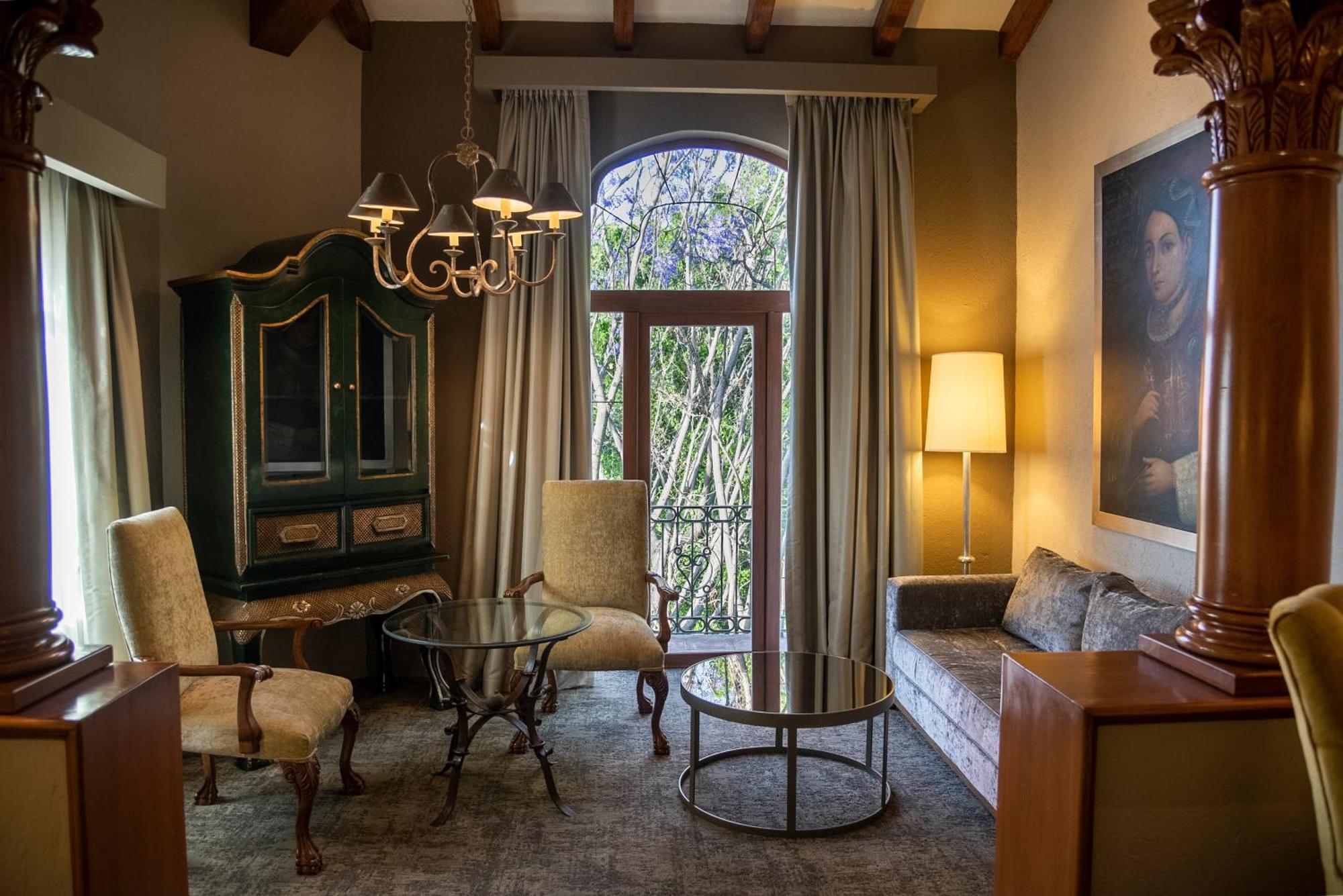 Hotel Quinta Real Guadalajara Extérieur photo