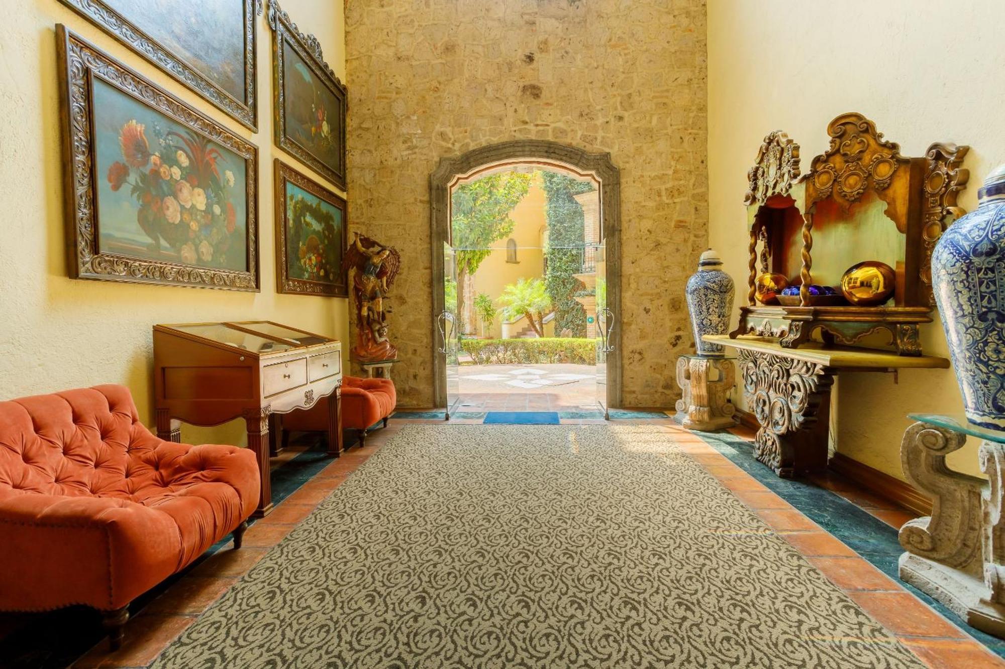 Hotel Quinta Real Guadalajara Extérieur photo